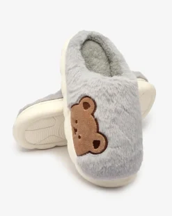 Kapcie^Royalfashion Damskie futrzane kapcie z misiem w kolorze niebieskim Fetemes Ecru