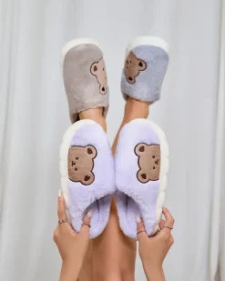 Kapcie^Royalfashion Damskie futrzane kapcie z misiem w kolorze m Fetemes fioletowy