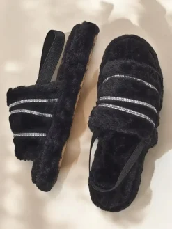 Kapcie^Royalfashion Damskie futrzane kapcie z cyrkoniami Ferrems