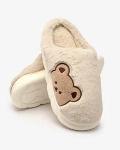 Kapcie^Royalfashion Damskie futrzane kapcie z misiem w kolorze jasnoszarym Fetemes Jasny szary