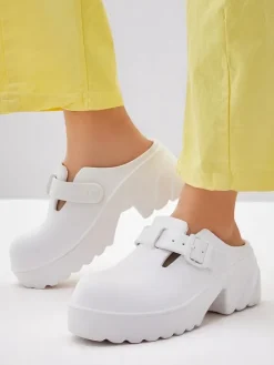 Klapki Na Obcasie^Royalfashion Damskie gumowe klapki na obcasie Voxones biały