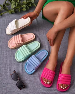 Klapki Basenowe|Klapki Płaskie^Royalfashion Damskie klapki w paski w niebieskim kolorze Lenira Ecru