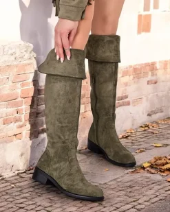 Kozaki Na Płaskim Obcasie|Kozaki Z Ociepleniem^Royalfashion Damskie kozaki eko zamszowe Elayna zielony