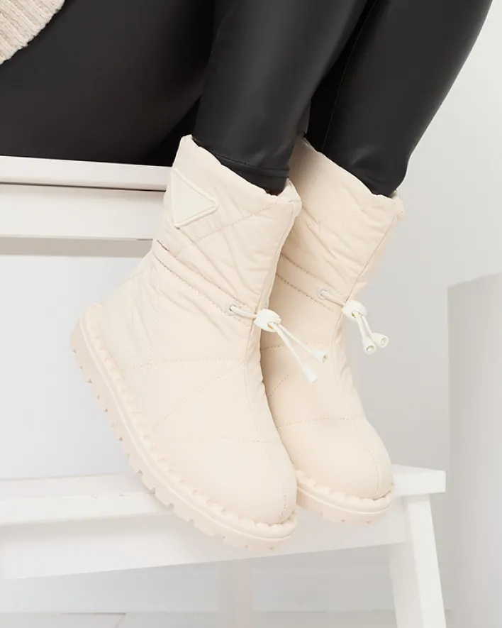 Śniegowce^Royalfashion Damskie owe pikowane buty a'la śniegowce na płaskiej podeszwie Ferri krem