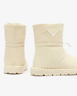 Śniegowce^Royalfashion Damskie owe pikowane buty a'la śniegowce na płaskiej podeszwie Ferri krem