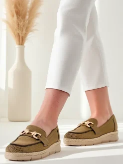 Półbuty^Royalfashion Damskie półbuty z ozdobą na nosku Fifon zielony