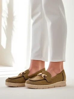 Półbuty^Royalfashion Damskie półbuty z ozdobą na nosku Fifon zielony