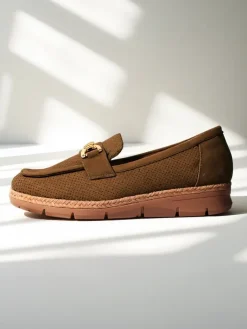 Półbuty^Royalfashion Damskie półbuty z ozdobą na nosku Fifon zielony