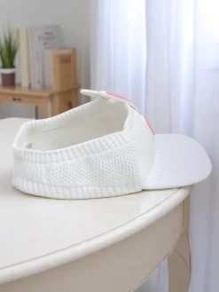 Czapki^Royalfashion Dziecięcy daszek Przeciwsłoneczny Rabbit Ears biały