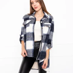 Bluzki / Koszule / Koszulki^Royalfashion Granatowa koszula damska w kratę Granatowy