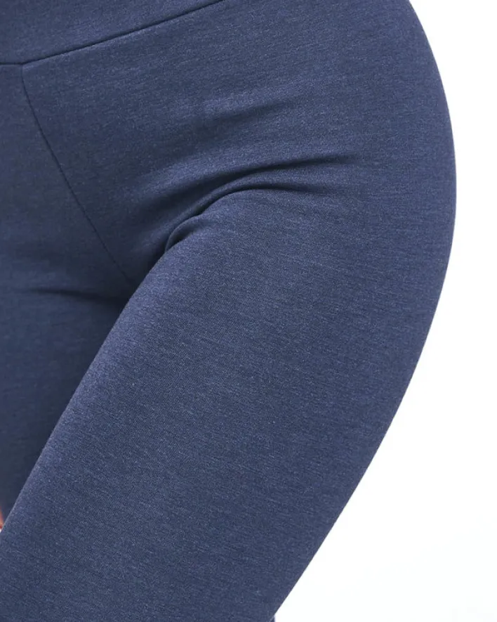 Legginsy / Tregginsy^Royalfashion Granatowe legginsy damskie z ociepleniem Granatowy