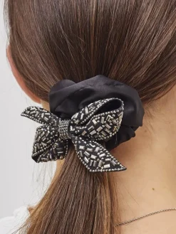Akcesoria Do Włosów^Royalfashion Gumka do włosów z ozdobną kokardką Bellisse srebrny