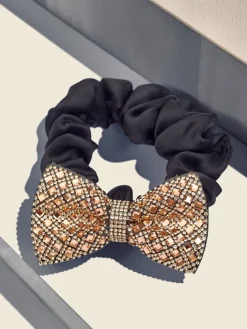 Akcesoria Do Włosów^Royalfashion Gumka do włosów z ozdobną kokardką Bellissa czarny