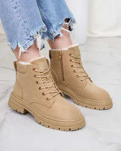 Trapery|Botki Z Delikatnym Ociepleniem^Royalfashion Jasnobrązowe damskie ocieplane botki typu trapery Radoras brązowy