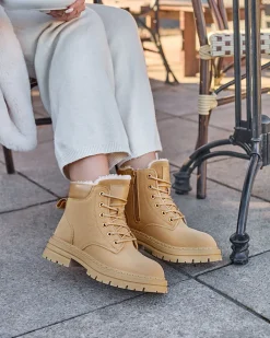 Trapery|Botki Z Delikatnym Ociepleniem^Royalfashion Jasnobrązowe damskie ocieplane botki typu trapery Radoras brązowy