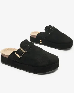 Kapcie^Royalfashion Kapcie damskie z kożuszkiem i klamrą Kajis czarny