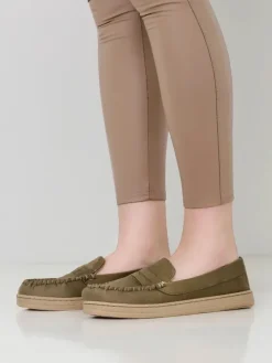 Mokasyny Na Płaskiej Podeszwie^Royalfashion Klasyczne damskie mokasyny Carollese zielony