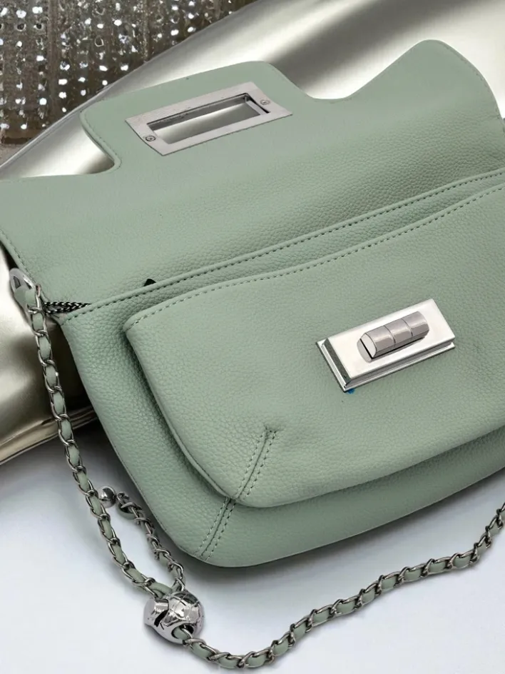 Małe Torebki^Royalfashion Kopertowa torebka damska Aurelia Classico zielony