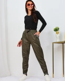 Eko Skórzane^Royalfashion Luźne spodnie damskie eko skórzane w kolorze khaki