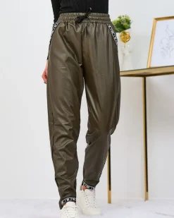 Eko Skórzane^Royalfashion Luźne spodnie damskie eko skórzane w kolorze khaki