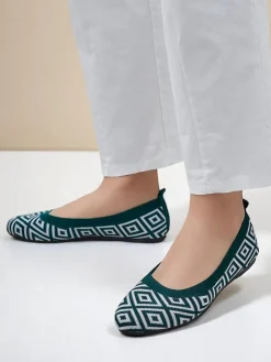 Baleriny Klasyczne^Royalfashion Materiałowe damskie baleriny z geometrycznym printem Metric zielony