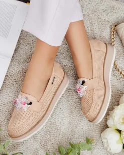 Półbuty|Mokasyny Na Płaskiej Podeszwie^Royalfashion Mokasyny z kolorowymi kamyczkami Restea jasny brązowy