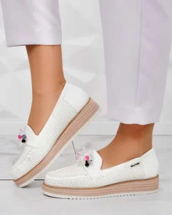 Półbuty|Mokasyny Na Płaskiej Podeszwie^Royalfashion Mokasyny z kolorowymi kamyczkami Restea biały