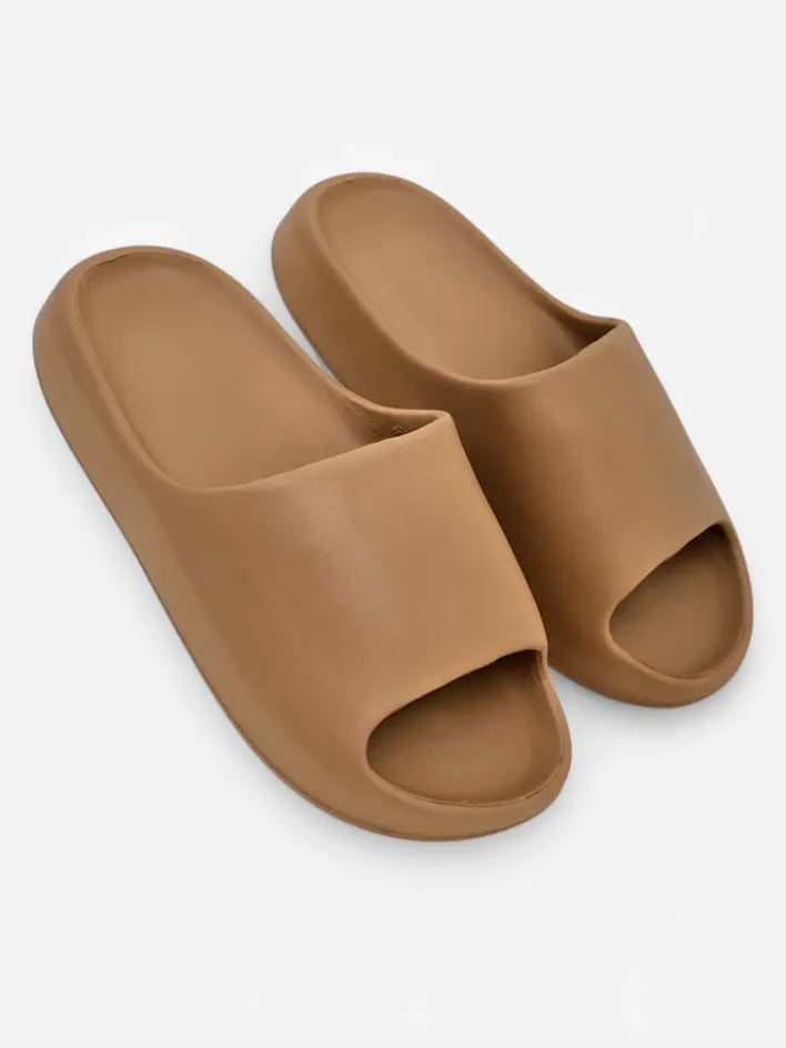 Klapki^Royalfashion Męskie gumowe klapki Izeld jasny brązowy