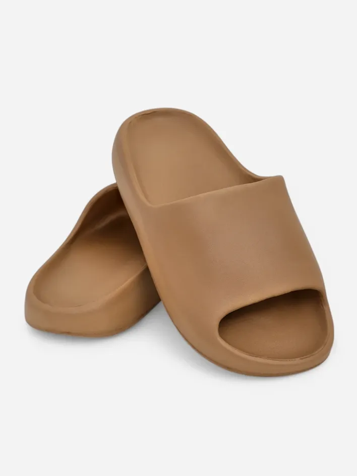 Klapki^Royalfashion Męskie gumowe klapki Izeld jasny brązowy