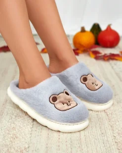 Kapcie^Royalfashion Niebieskie damskie futrzane kapcie z misiem Hettres Ecru