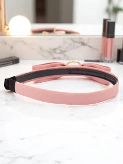 Akcesoria Do Włosów^Royalfashion Opaska do włosów z kokardką i broszką Bow Charm różowy