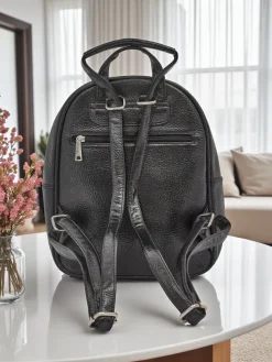 Plecaki^Royalfashion Plecak damski z eko skóry w paski Metallic Stripes czarny