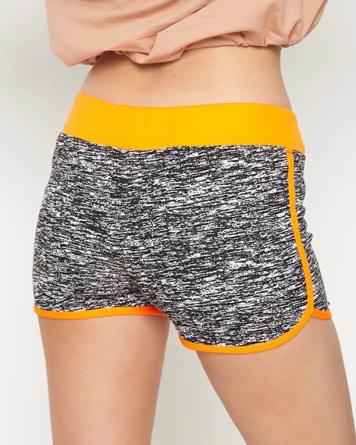 Szorty|Krótkie Spodenki^Royalfashion Pomarańczowo-czarne damskie sportowe krótkie spodenki pomarańczowy