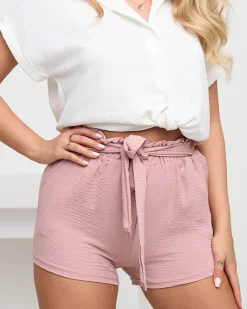 Szorty|Krótkie Spodenki^Royalfashion Różowe damskie krótkie spodenki z kieszeniami różowy