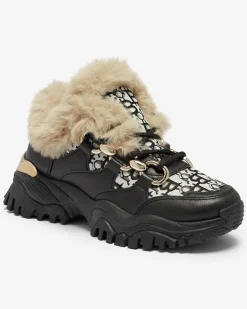 Śniegowce|Sneakersy^Royalfashion Sportowe buty damskie z futerkiem w kolorze m Reyma czarny