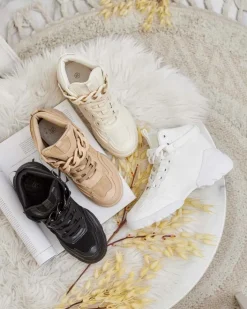 Sneakersy^Royalfashion Sportowe wysokie sneakersy damskie Bullaro czarny