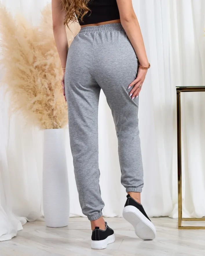 Spodnie Dresowe^Royalfashion Szare damskie bawełniane spodnie dresowe z misiem gołębi szary