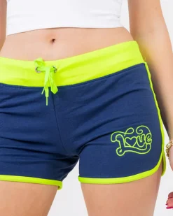 Szorty|Krótkie Spodenki^Royalfashion Żółto - niebieskie krótkie spodenki z naszywką LOVE Ecru