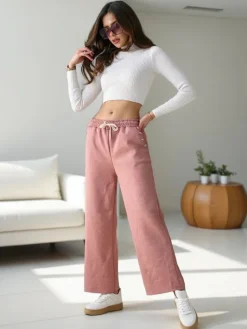 Spodnie Materiałowe|Spodnie Dresowe^Royalfashion Wiskozowe szerokie spodnie damskie dresowe z cyrkoniami jasny brązowy