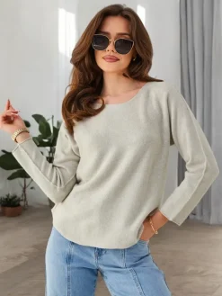 Swetry^Royalfashion Wiskozowy cienki damski sweterek beżowy