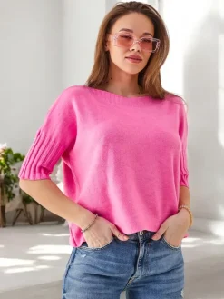 Swetry^Royalfashion Wiskozowy damski sweter z krótkimi rękawami różowy