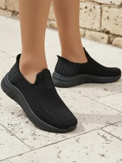 Ugc|Bieganie, Ćwiczenia I Trening^Royalfashion Wsuwane damskie materiałowe buty sportowe Secat czarny