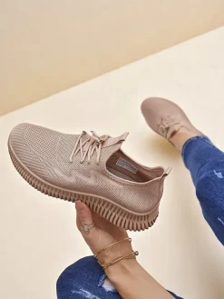 Ugc|Sportowe^Royalfashion Wsuwane damskie materiałowe buty sportowe Royaletta brązowy