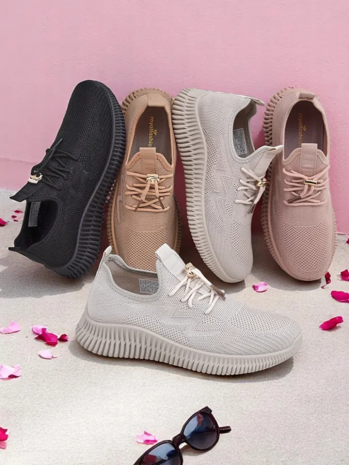 Ugc|Sportowe^Royalfashion Wsuwane damskie materiałowe buty sportowe Royaletta brązowy