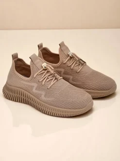 Ugc|Sportowe^Royalfashion Wsuwane damskie materiałowe buty sportowe Royaletta brązowy