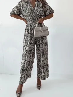 Kombinezony^Royalfashion Wzorzysty kombinezon damski zielony