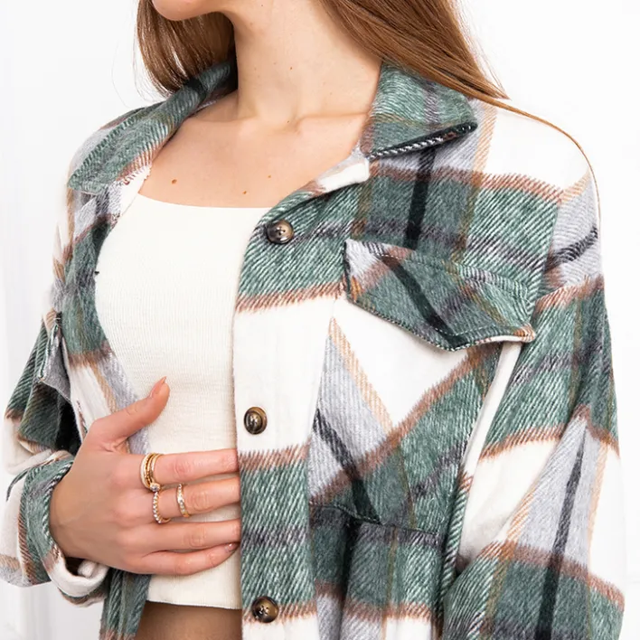 Bluzki / Koszule / Koszulki^Royalfashion Zielona długa koszula damska w kratę zielony