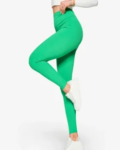 Legginsy / Tregginsy^Royalfashion Zielone damskie prążkowane legginsy zielony