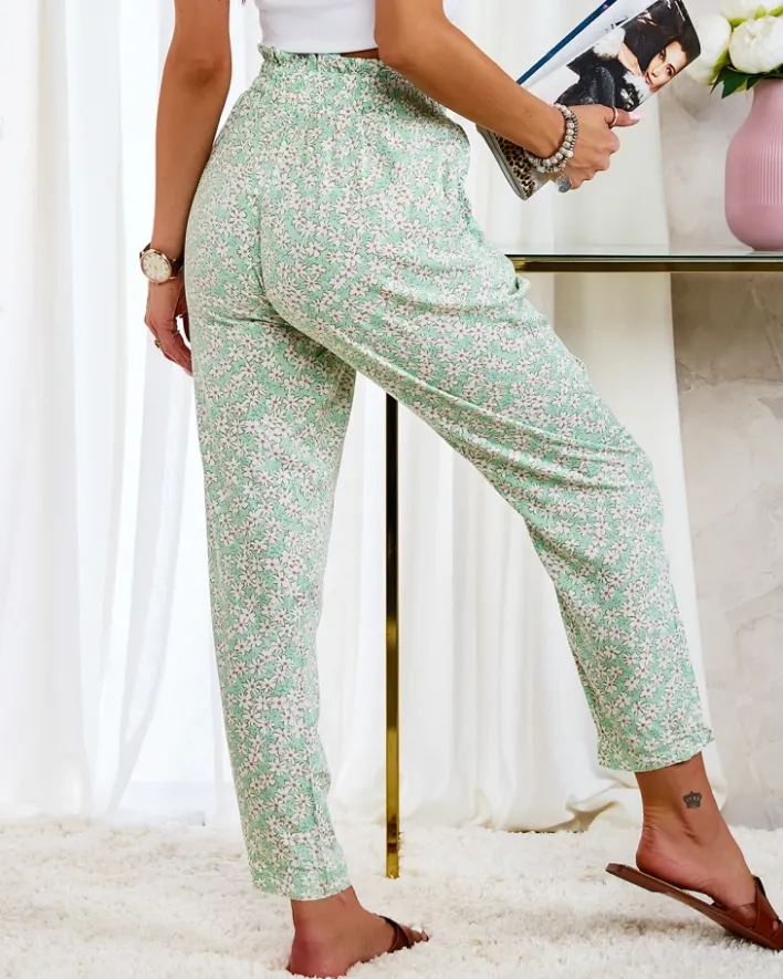 Plus Size|Spodnie Materiałowe^Royalfashion Zielone damskie bawełniane spodnie w kwiaty zielony