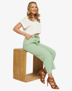 Spodnie Materiałowe^Royalfashion Zielone damskie szerokie spodnie materiałowe zielony